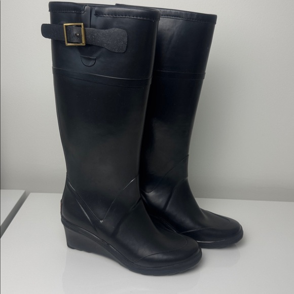 KORS Michael Kors Shoes - KORS Michael Kors Black Ruby Wedge Knee-High Rain Boots – Women’s US 7